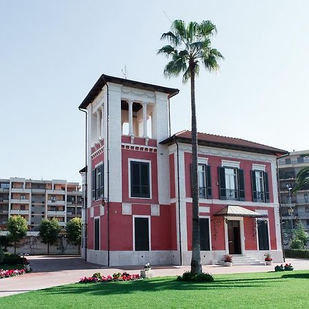 Villa Pallotta Luxury B&B Cerignola Bagian luar foto