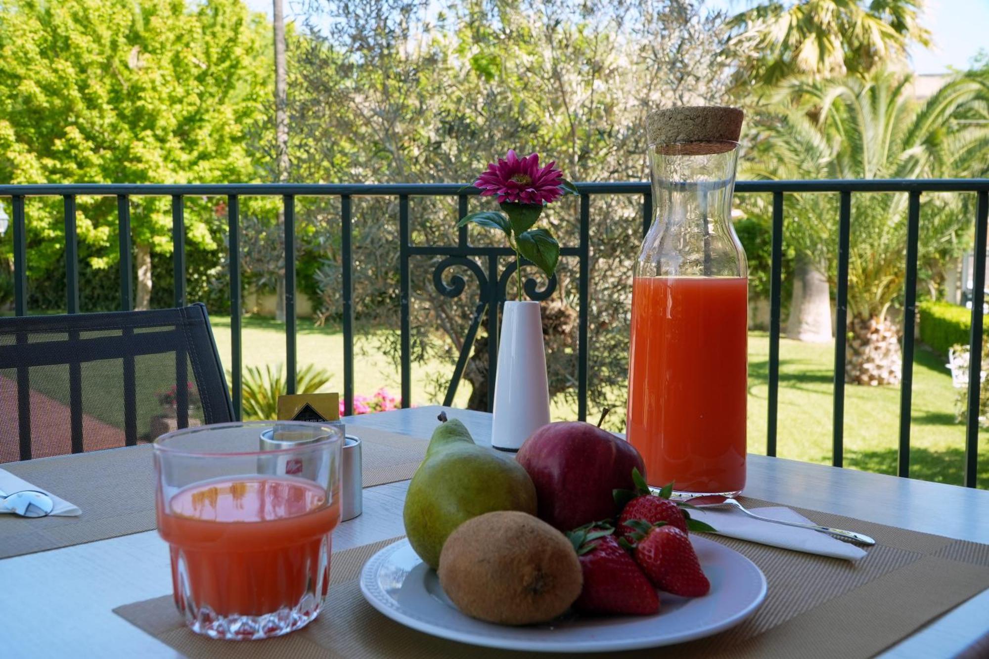 Villa Pallotta Luxury B&B Cerignola Bagian luar foto