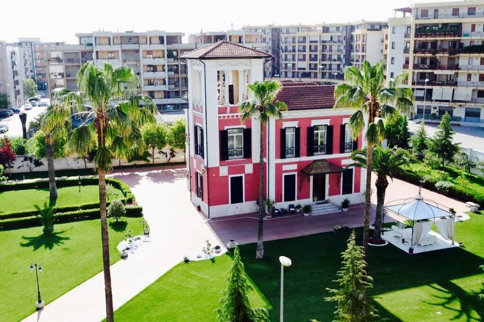Villa Pallotta Luxury B&B Cerignola Bagian luar foto