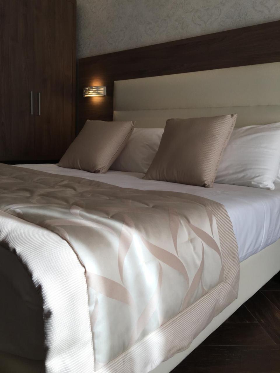 Villa Pallotta Luxury B&B Cerignola Bagian luar foto
