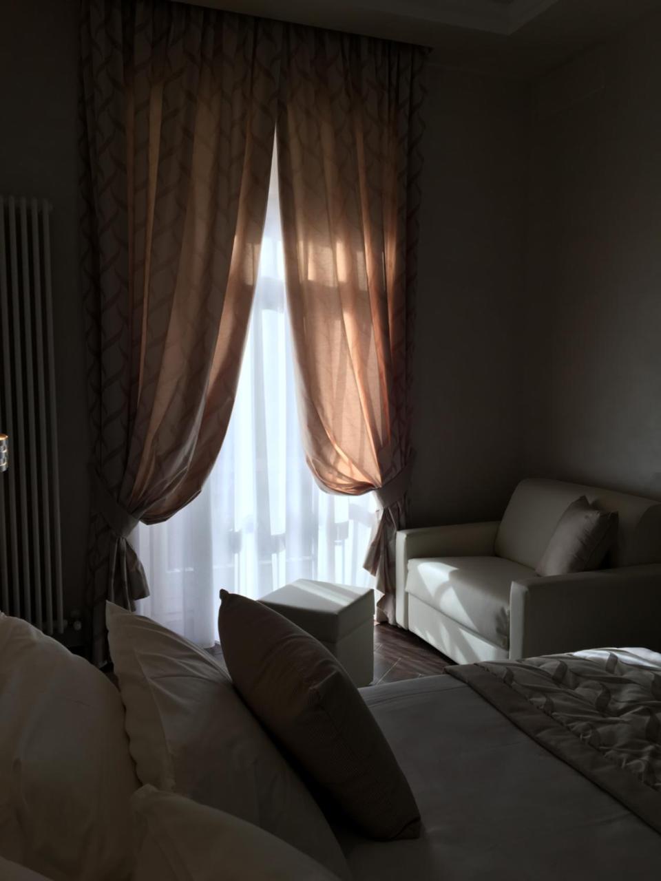 Villa Pallotta Luxury B&B Cerignola Bagian luar foto