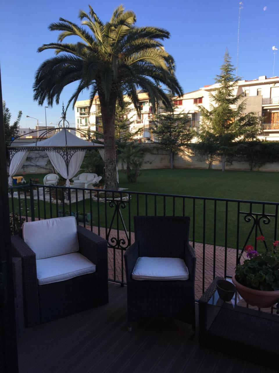 Villa Pallotta Luxury B&B Cerignola Bagian luar foto