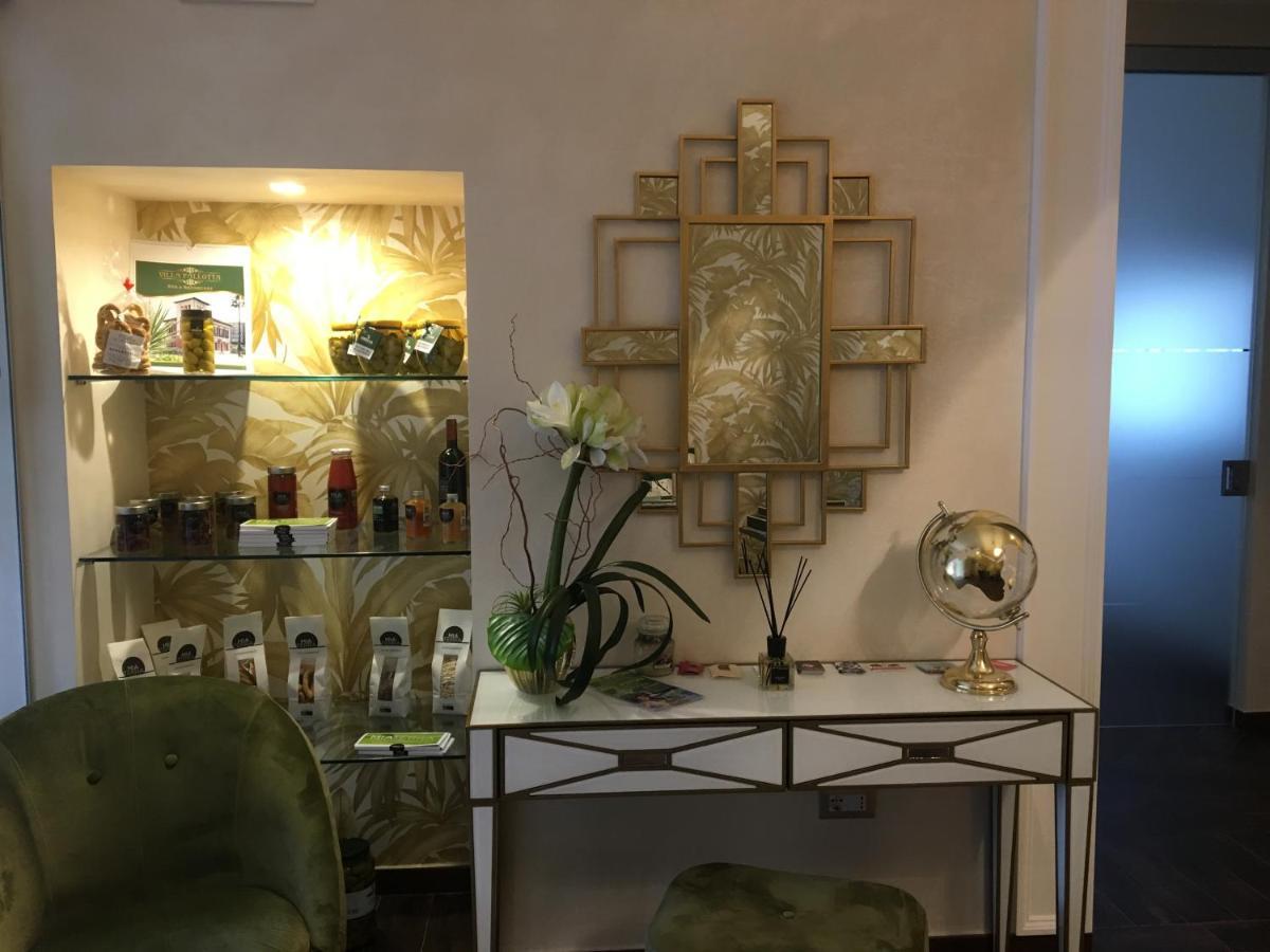 Villa Pallotta Luxury B&B Cerignola Bagian luar foto